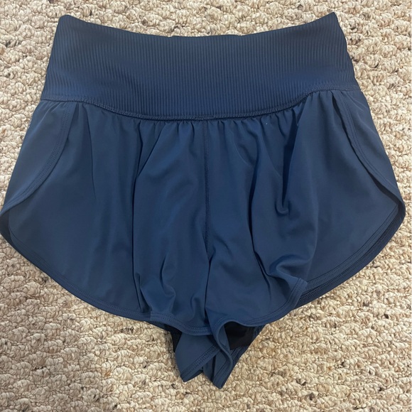 FREE PEOPLE MOVEMENT shorts - Picture 2 of 5